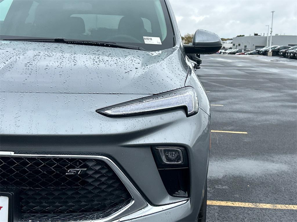 new 2026 Buick Encore GX car, priced at $29,000