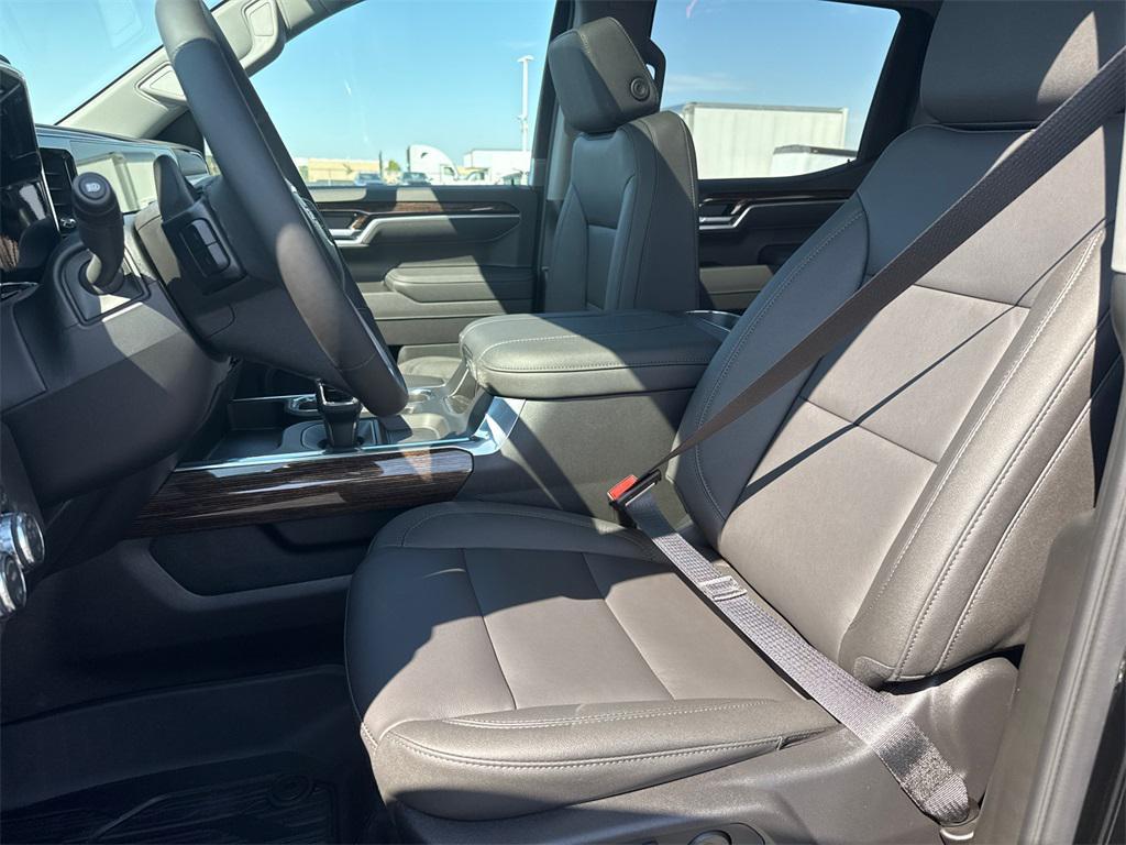 new 2026 GMC Sierra 1500 car, priced at $58,250