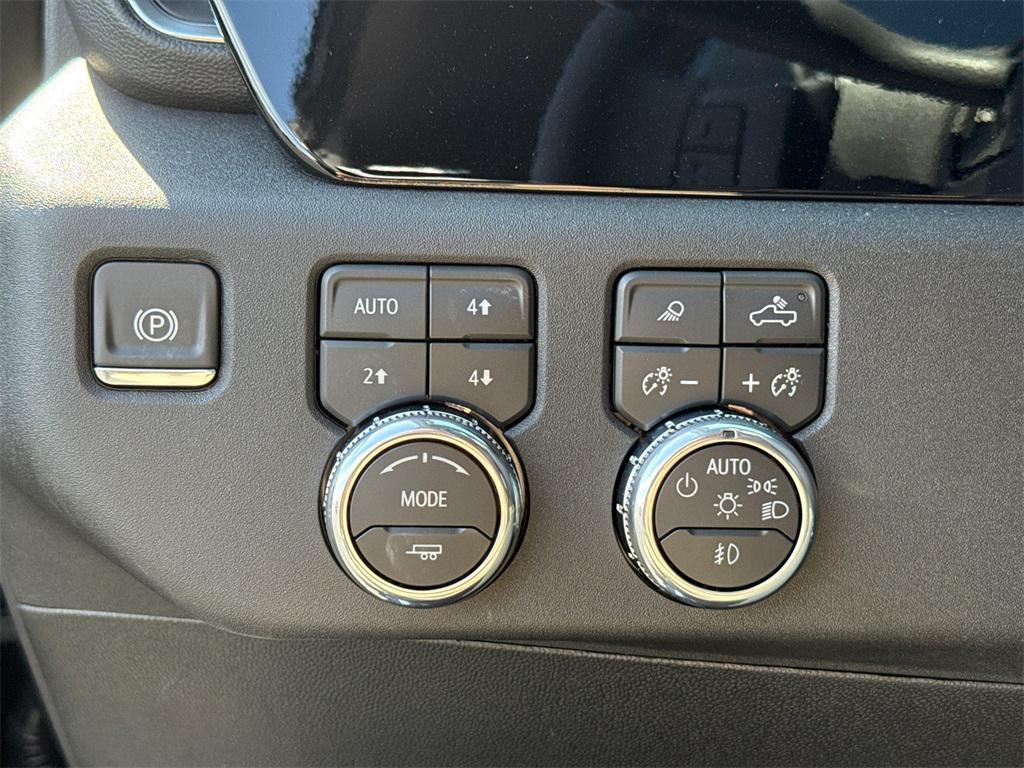 new 2026 GMC Sierra 1500 car, priced at $58,250