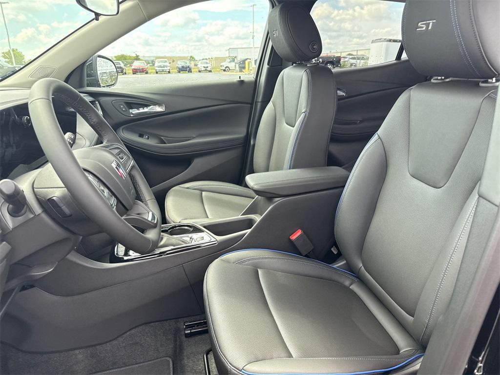 new 2026 Buick Encore GX car, priced at $27,250