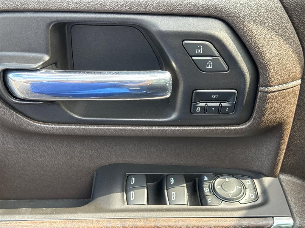 used 2022 GMC Sierra 2500 car, priced at $56,000