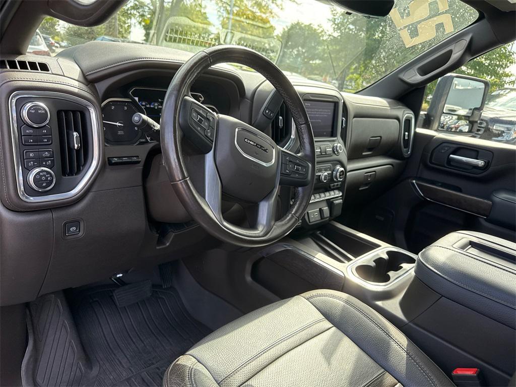 used 2022 GMC Sierra 2500 car, priced at $56,000