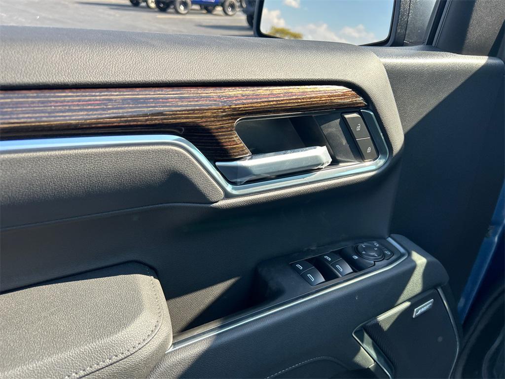 new 2026 GMC Sierra 1500 car, priced at $58,250