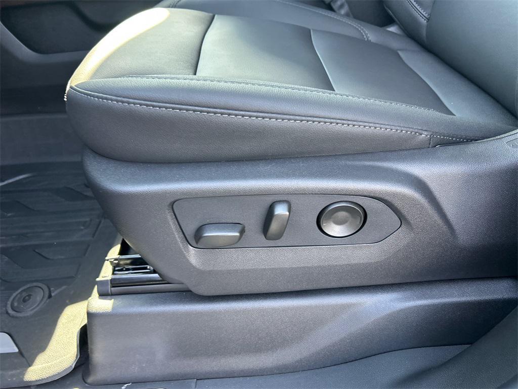 new 2026 GMC Sierra 1500 car, priced at $58,250