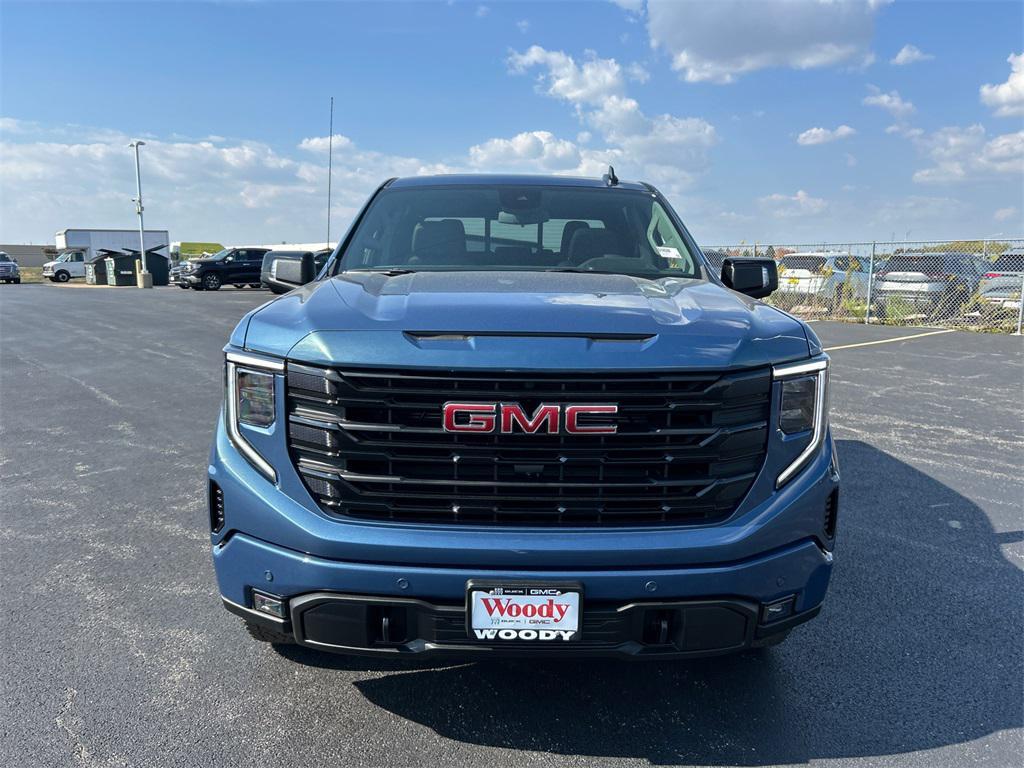 new 2026 GMC Sierra 1500 car, priced at $58,250