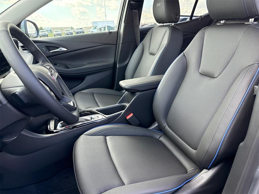 new 2026 Buick Encore GX car, priced at $27,750