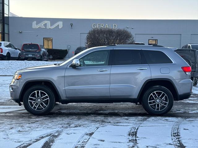 used 2017 Jeep Grand Cherokee car, priced at $16,500