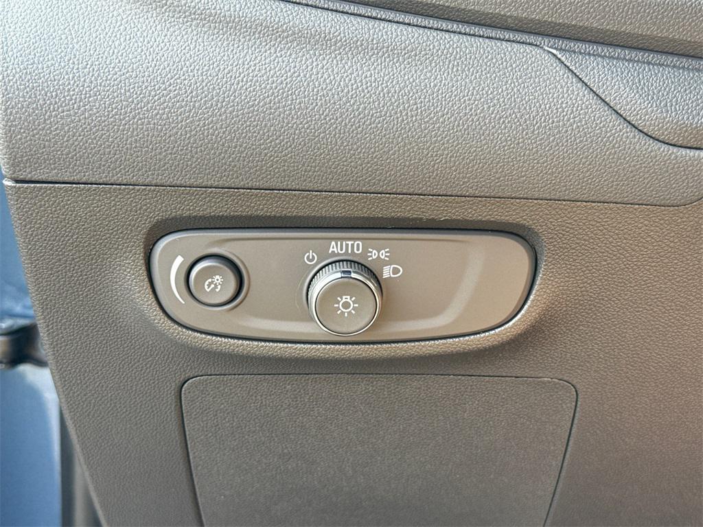 new 2026 Buick Encore GX car, priced at $29,500