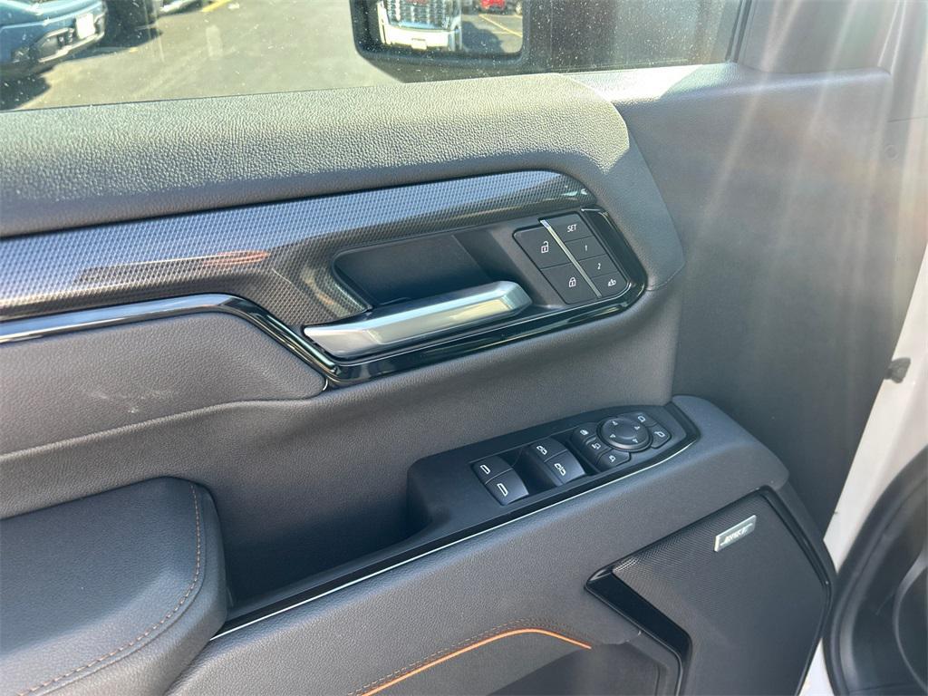 new 2026 GMC Sierra 2500 car, priced at $72,500