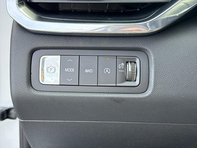 new 2025 GMC Acadia car, priced at $49,150