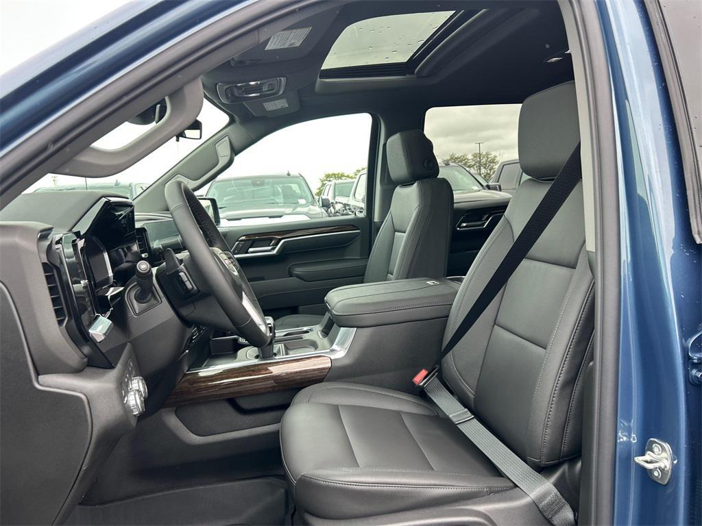 new 2026 GMC Sierra 1500 car, priced at $58,250