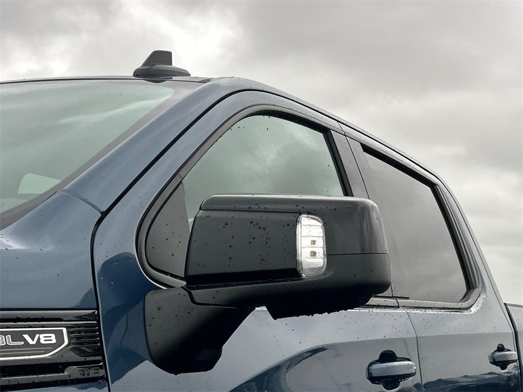 new 2026 GMC Sierra 1500 car, priced at $58,250