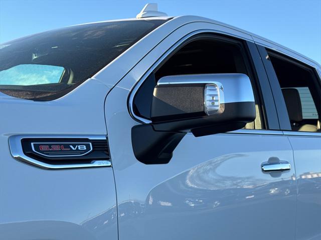 new 2025 GMC Sierra 1500 car, priced at $59,750