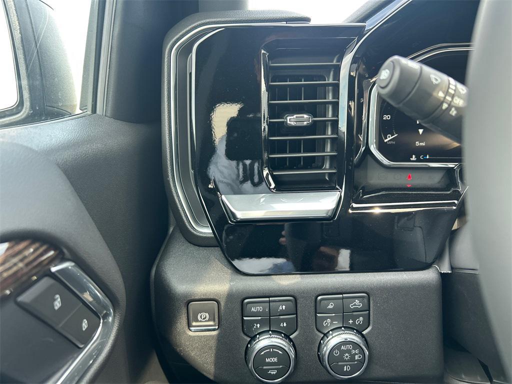 new 2026 GMC Sierra 1500 car, priced at $58,250