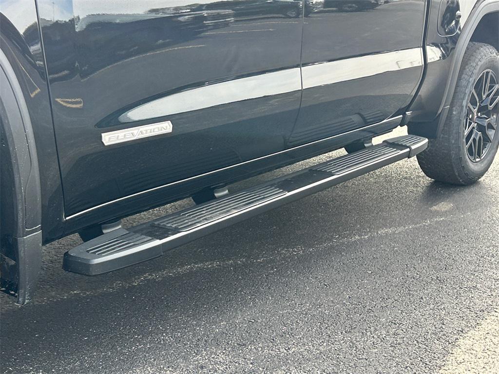 new 2026 GMC Sierra 1500 car, priced at $58,250