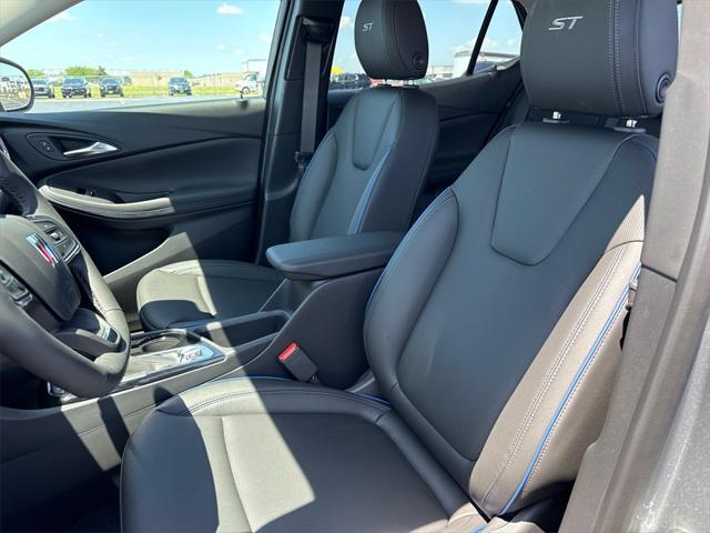 new 2026 Buick Encore GX car, priced at $27,750
