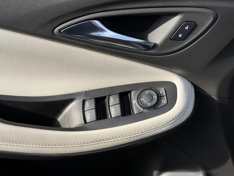 used 2023 Buick Encore GX car, priced at $21,000