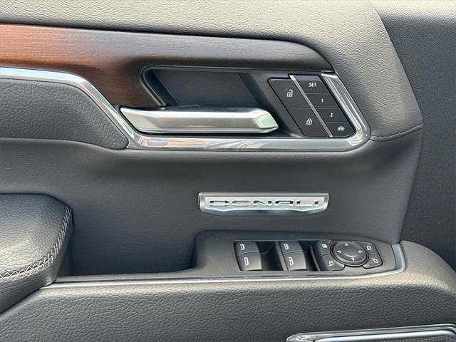 new 2025 GMC Sierra 1500 car, priced at $61,500