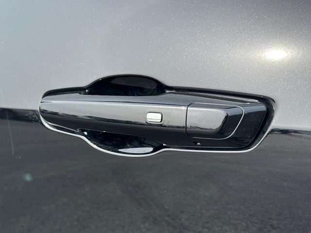 new 2025 Buick Enclave car, priced at $45,585