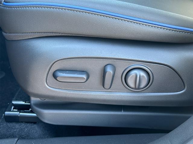 new 2025 Buick Encore GX car, priced at $27,250