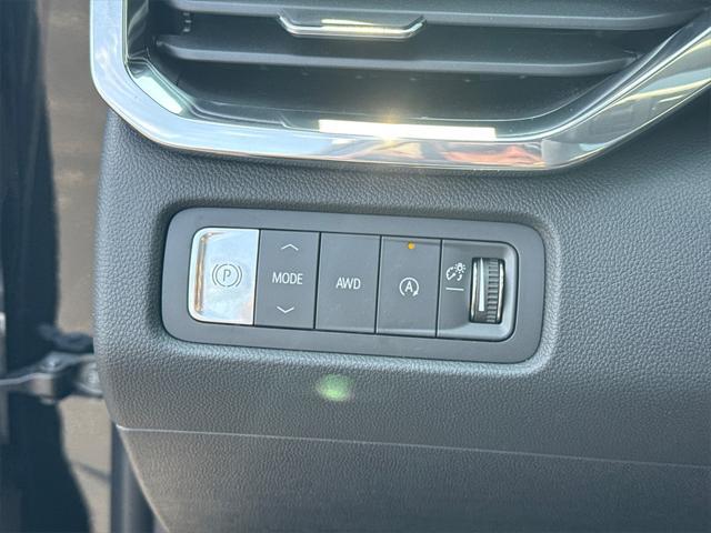 new 2025 GMC Acadia car, priced at $51,885