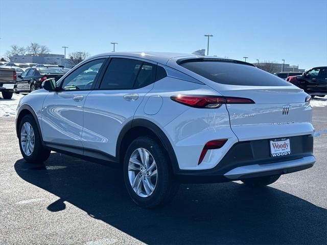 new 2025 Buick Envista car, priced at $21,962