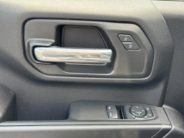 new 2025 GMC Sierra 2500 car, priced at $48,622