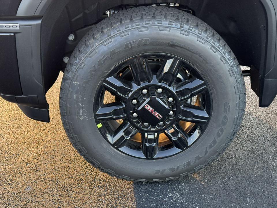 new 2026 GMC Sierra 2500 car, priced at $69,500