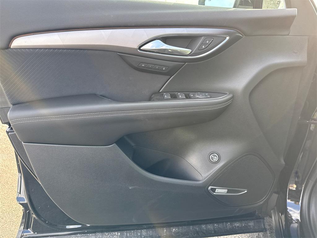 new 2025 Buick Envision car, priced at $37,000