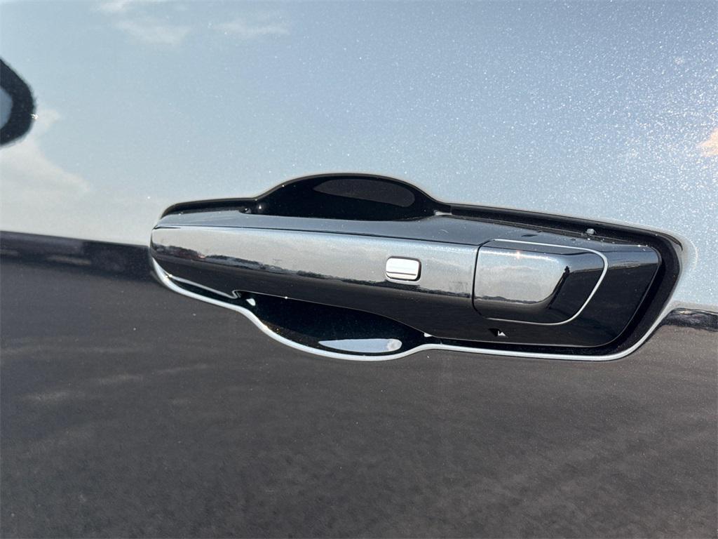 new 2026 Buick Enclave car, priced at $58,319