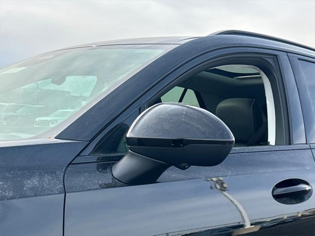 new 2025 Buick Envision car, priced at $40,432