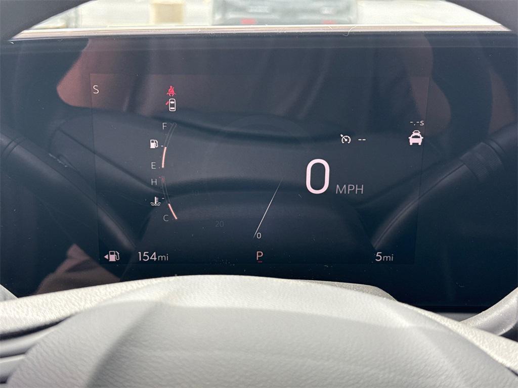 new 2025 Buick Envista car, priced at $23,000