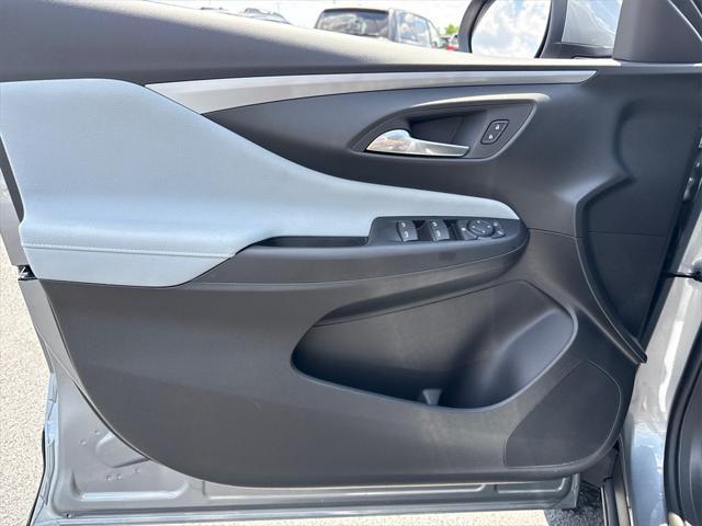 new 2025 Buick Envista car, priced at $24,798