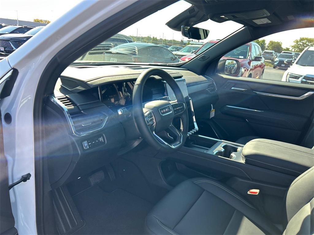 new 2026 GMC Acadia car, priced at $50,001