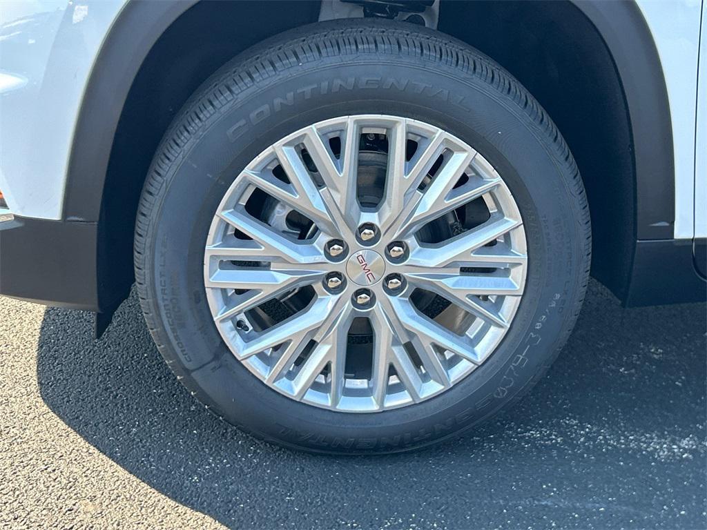 new 2026 GMC Acadia car, priced at $50,001