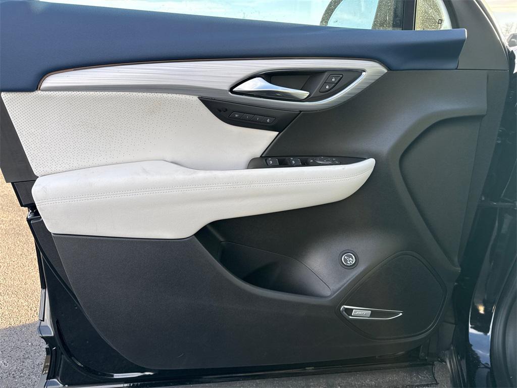 new 2025 Buick Envision car, priced at $43,500