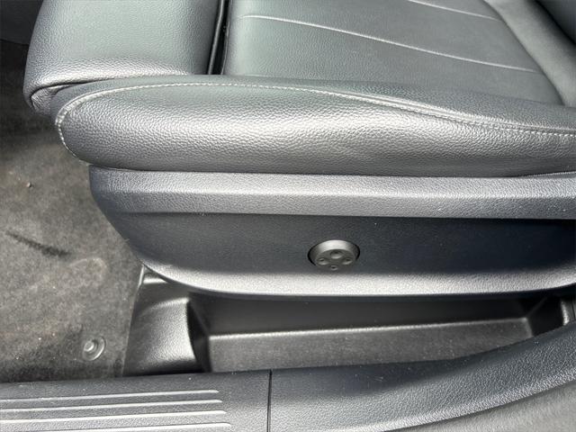 used 2020 Mercedes-Benz GLB 250 car, priced at $24,000