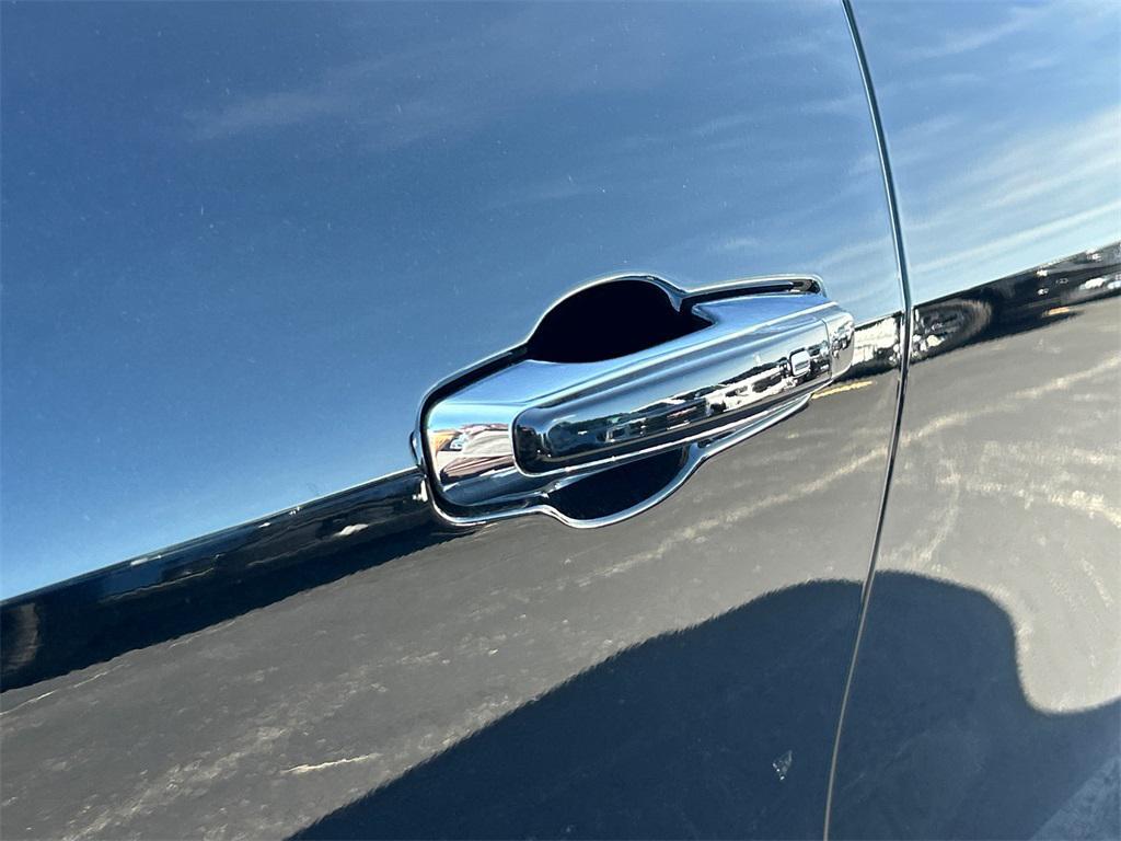 new 2026 Buick Enclave car, priced at $60,000