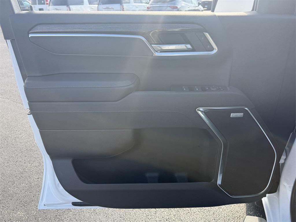 new 2026 GMC Sierra 1500 car, priced at $58,250