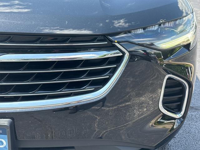 used 2022 Buick Envision car, priced at $25,000