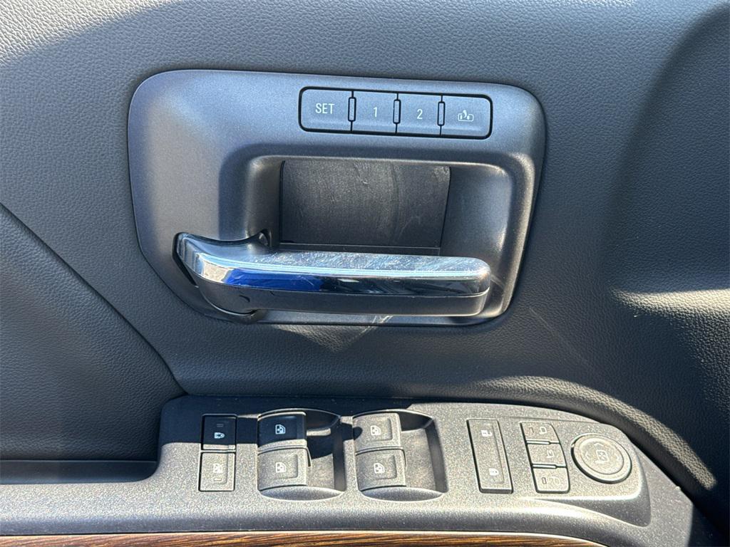 used 2018 GMC Sierra 1500 car, priced at $35,500