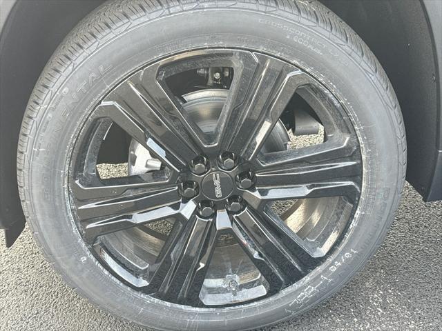 new 2025 GMC Acadia car, priced at $51,885