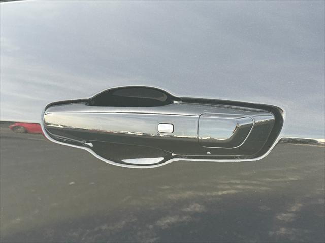 new 2025 GMC Acadia car, priced at $51,885