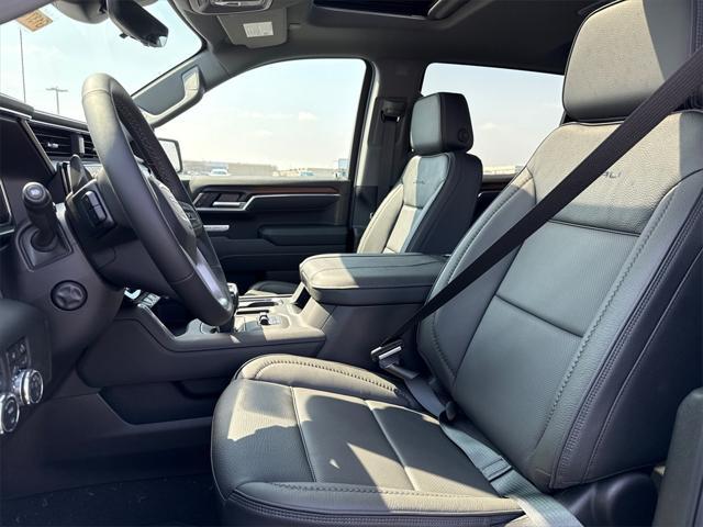 new 2025 GMC Sierra 1500 car, priced at $64,500