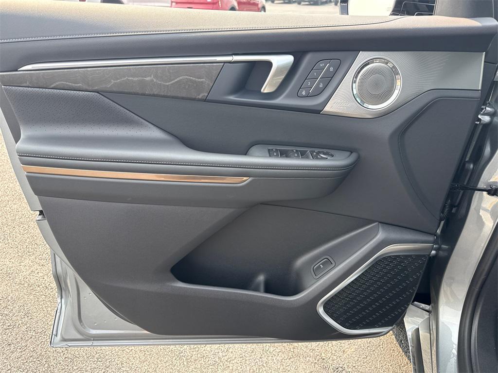 new 2026 Buick Enclave car, priced at $61,000