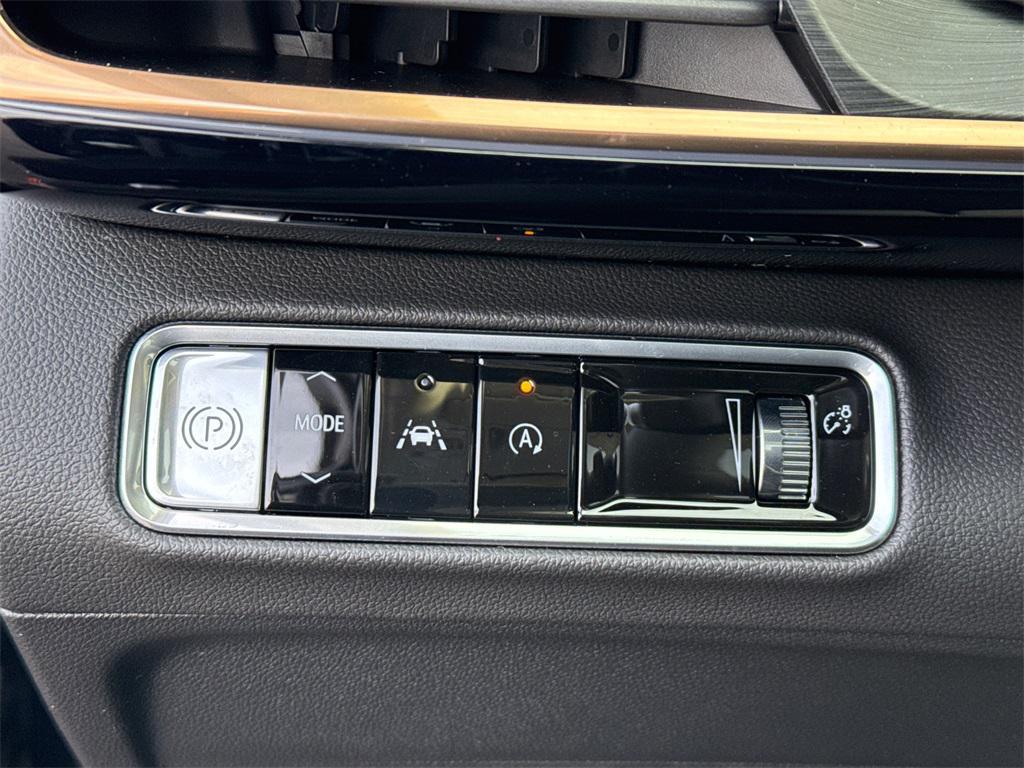 new 2025 Buick Envision car, priced at $43,500