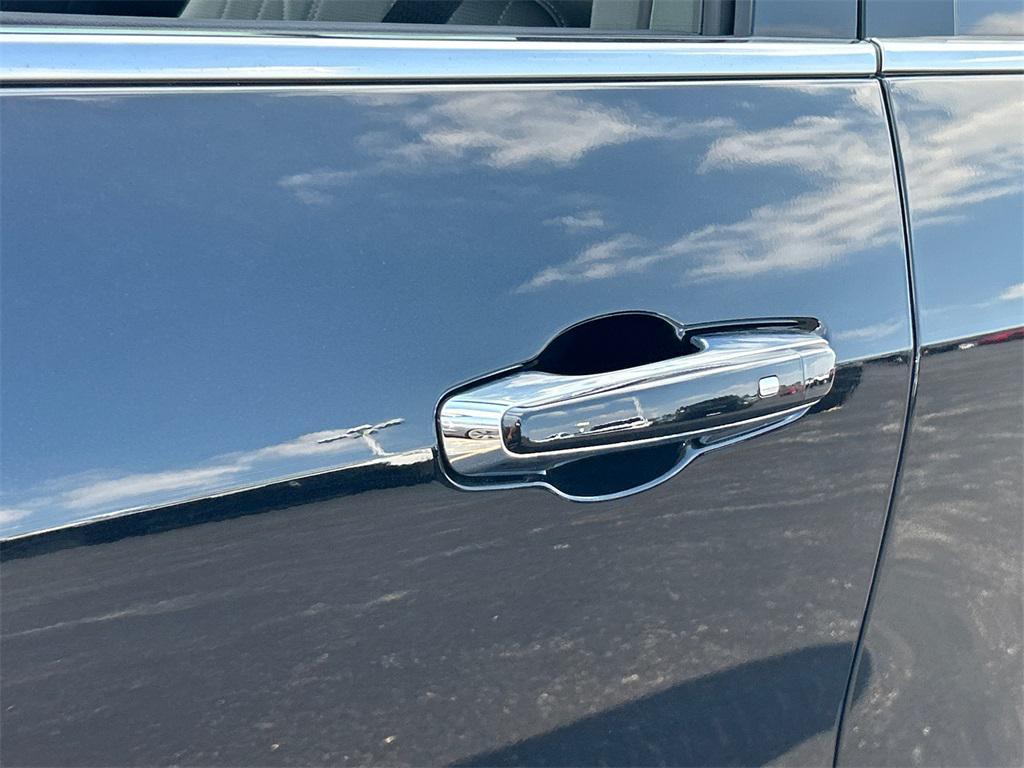 new 2026 Buick Enclave car, priced at $59,000