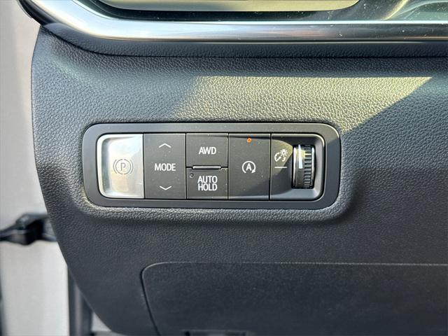 new 2026 GMC Terrain car, priced at $33,274
