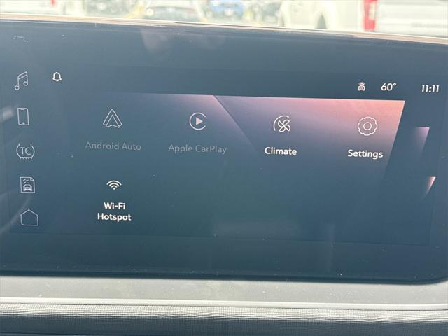 new 2025 Buick Envista car, priced at $24,708