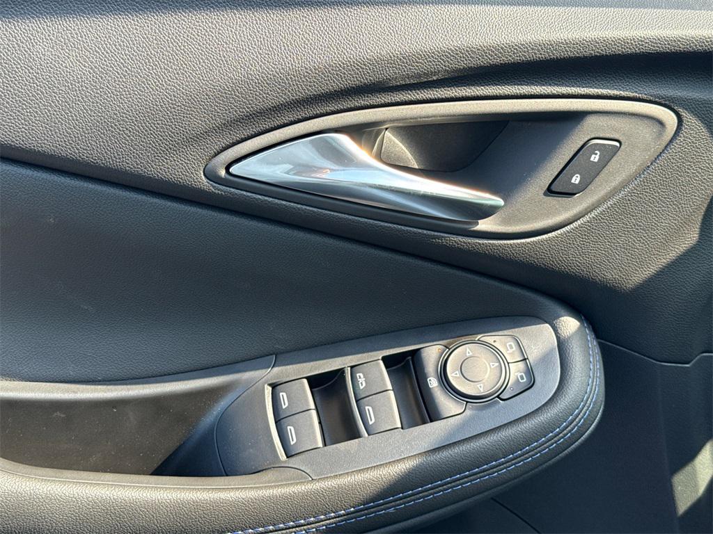 new 2026 Buick Encore GX car, priced at $29,500